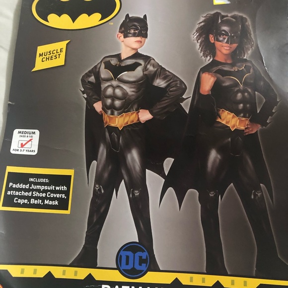 Child's Batman Costume size M - Picture 4 of 5